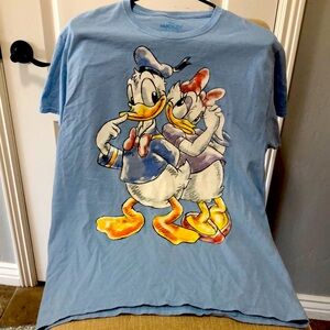 Small Disney Donald and Daisy Duck short sleeve tee shirt shirt light blue